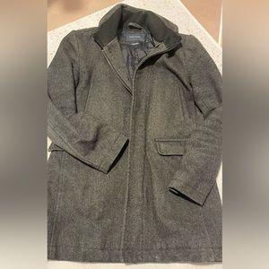 ZARA MENS Wool Coat. Lightly used. 7.5/10.